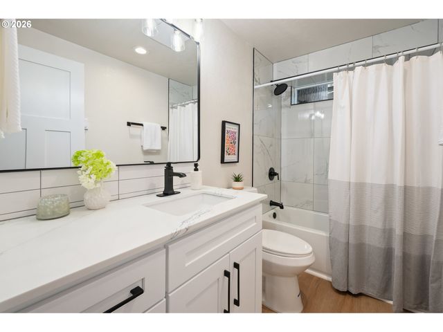 1955 W 28TH Ave, Eugene, OR 97405