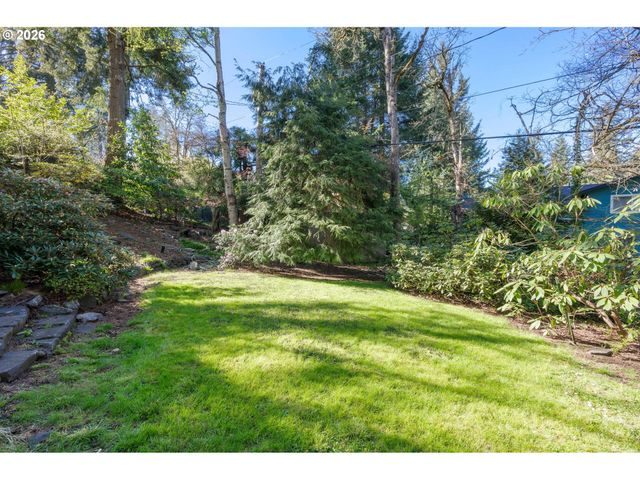 1955 W 28TH Ave, Eugene, OR 97405