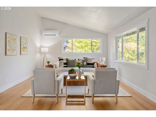 1955 W 28TH Ave, Eugene, OR 97405