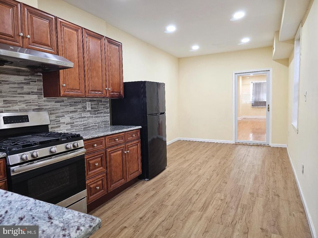 1914 S 23RD ST, PHILADELPHIA, PA 19145 — photo 4