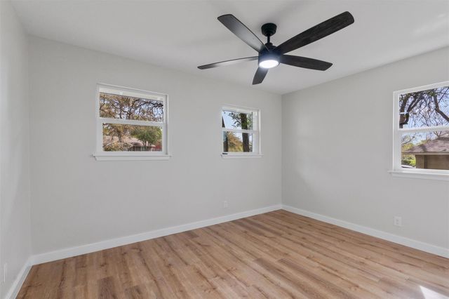 4812 Aberdeen DR, Austin, TX 78745