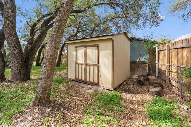 4812 Aberdeen DR, Austin, TX 78745