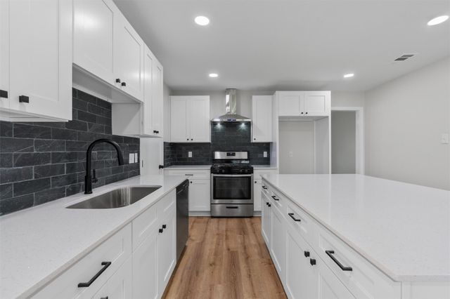 4812 Aberdeen DR, Austin, TX 78745