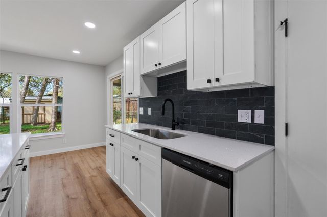 4812 Aberdeen DR, Austin, TX 78745