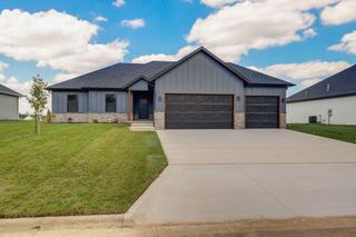 1453 N Collins Drive, Republic, MO 65738