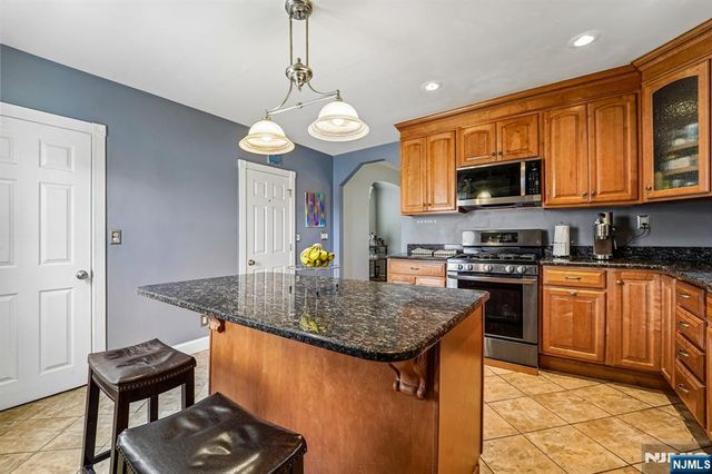 155 3rd Street, Bayonne, NJ 07002