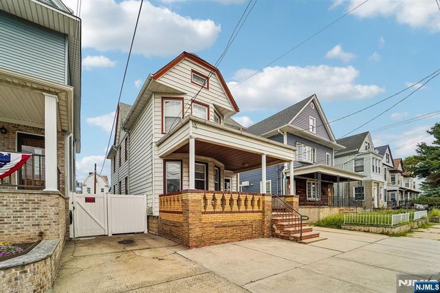 155 3rd Street, Bayonne, NJ 07002