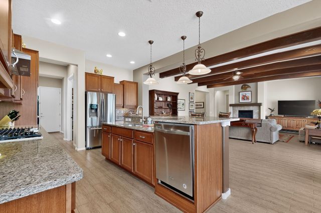 4713 Las Plazuelas, Santa Fe, NM 87507
