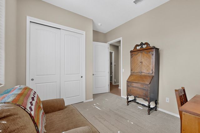 4713 Las Plazuelas, Santa Fe, NM 87507