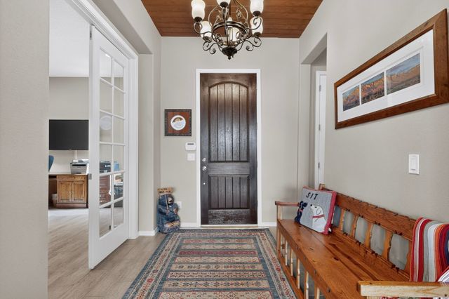 4713 Las Plazuelas, Santa Fe, NM 87507