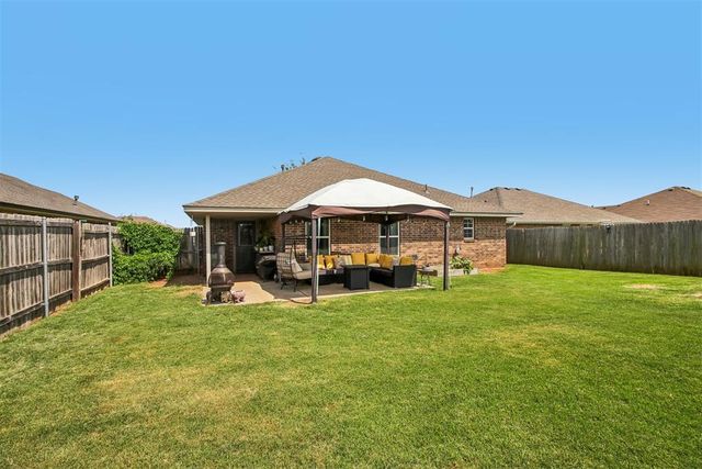 9613 Lauren Drive, Oklahoma City, OK 73160