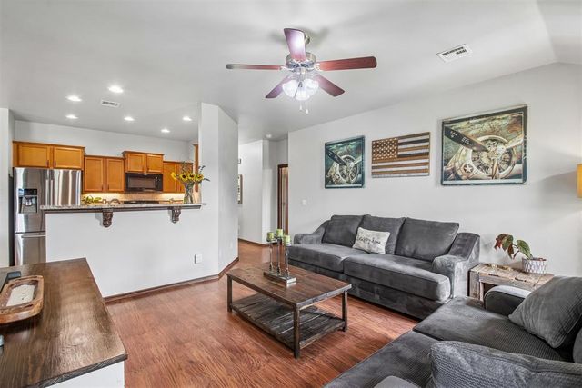 9613 Lauren Drive, Oklahoma City, OK 73160
