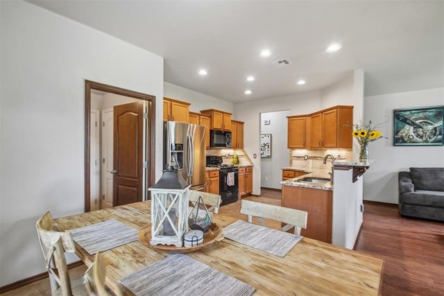 9613 Lauren Drive, Oklahoma City, OK 73160