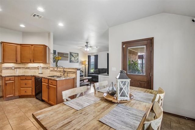 9613 Lauren Drive, Oklahoma City, OK 73160