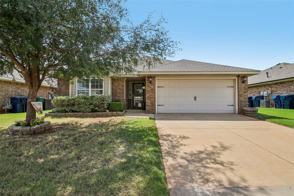 9613 Lauren Drive, Oklahoma City, OK 73160