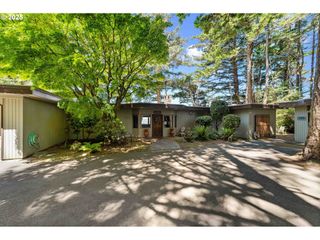1230 SEAGATE Ave, Coos Bay, OR 97420