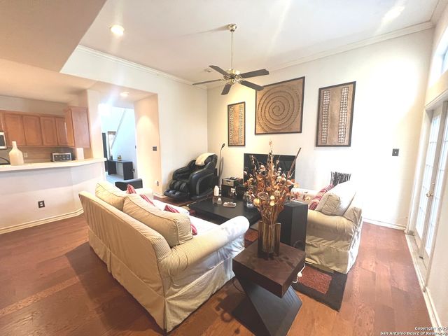 610 RENOIR, San Antonio, TX 78258
