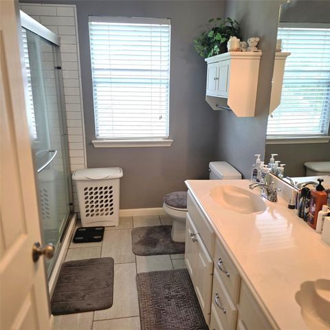 2431 Oyster Loop Drive, Sugar Land, TX 77478