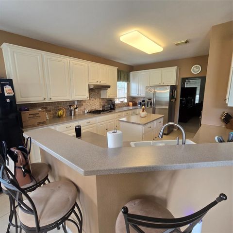 2431 Oyster Loop Drive, Sugar Land, TX 77478