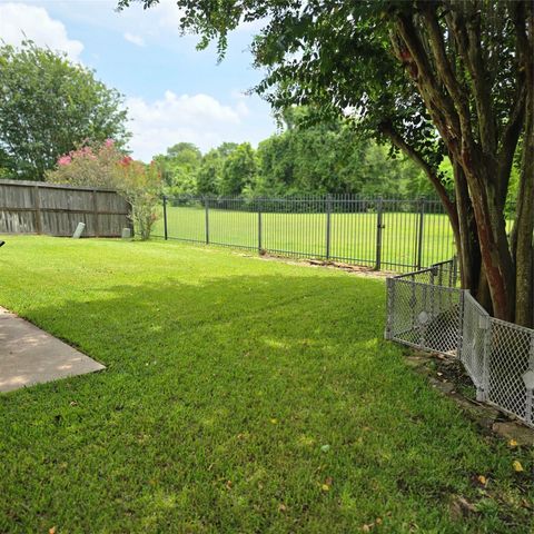 2431 Oyster Loop Drive, Sugar Land, TX 77478
