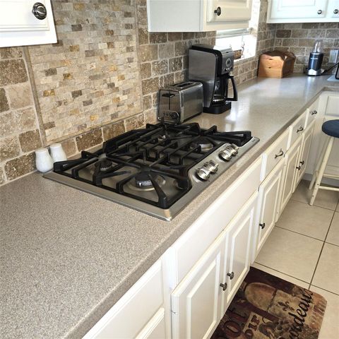 2431 Oyster Loop Drive, Sugar Land, TX 77478