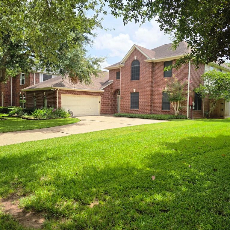 2431 Oyster Loop Drive, Sugar Land, TX 77478