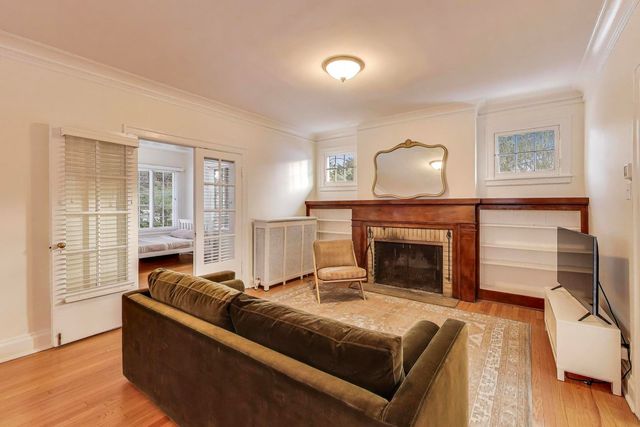 1632 Wesley Avenue, Evanston, IL 60201