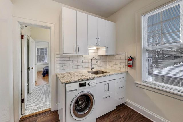 1632 Wesley Avenue, Evanston, IL 60201