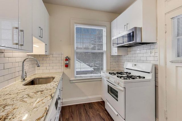 1632 Wesley Avenue, Evanston, IL 60201