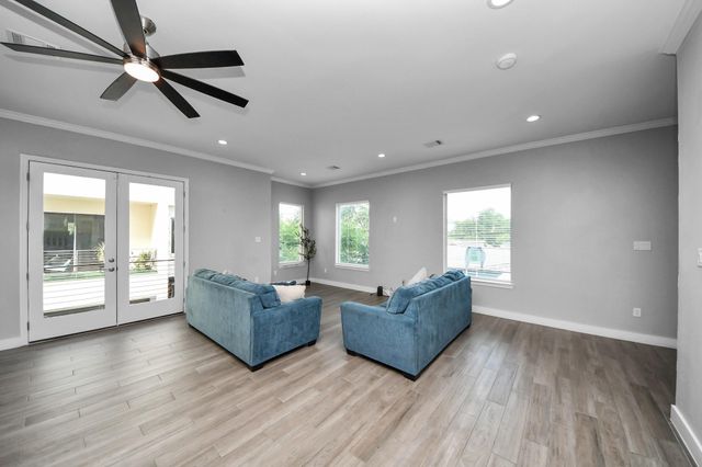 3327 Kilgore Street D, Houston, TX 77021