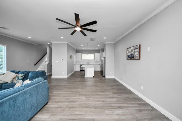 3327 Kilgore Street D, Houston, TX 77021