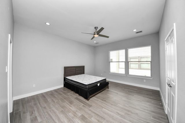 3327 Kilgore Street D, Houston, TX 77021