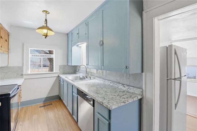 127 S Randlett Street, Hobart, OK 73651