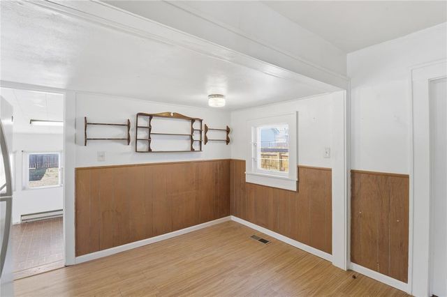 127 S Randlett Street, Hobart, OK 73651