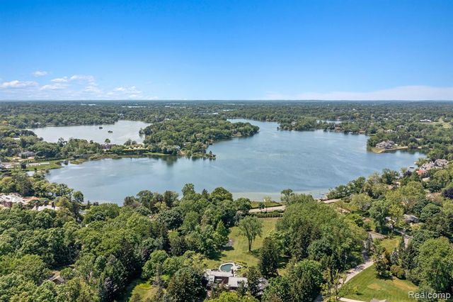 0000 Franklin, Bloomfield Hills, MI 48302