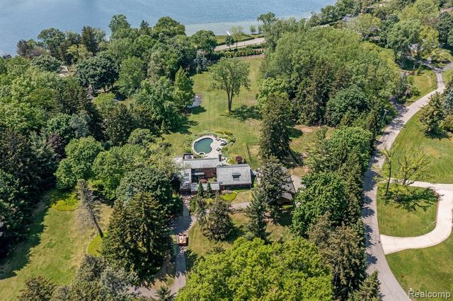0000 Franklin, Bloomfield Hills, MI 48302