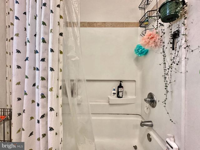 1934 N 7TH ST, Philadelphia, PA 19122