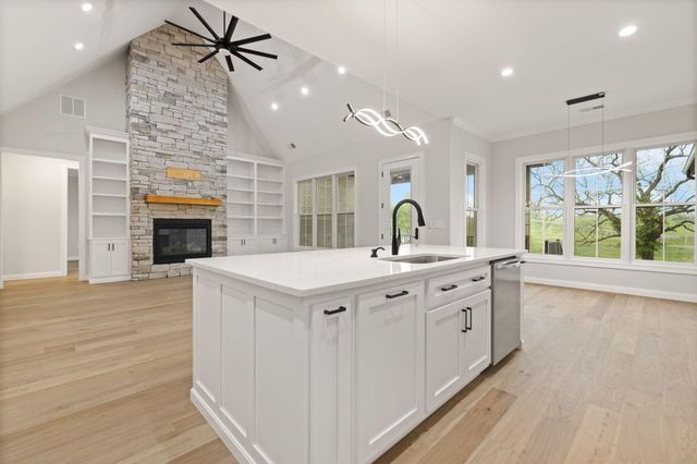 1150 Craig Crossing, Winchester, KY 40391