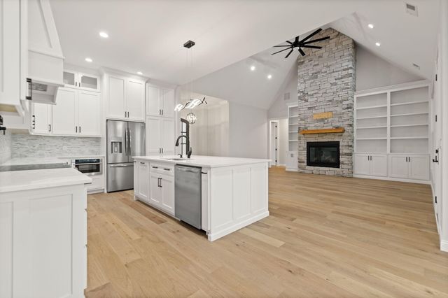 1150 Craig Crossing, Winchester, KY 40391