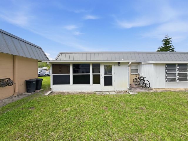 11832 BOYNTON LANE 24B, New Port Richey, FL 34654