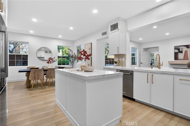81 Zinnia Street, Ladera Ranch, CA 92694