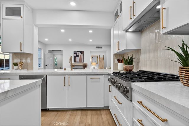 81 Zinnia Street, Ladera Ranch, CA 92694