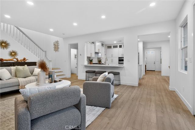 81 Zinnia Street, Ladera Ranch, CA 92694