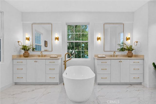 81 Zinnia Street, Ladera Ranch, CA 92694