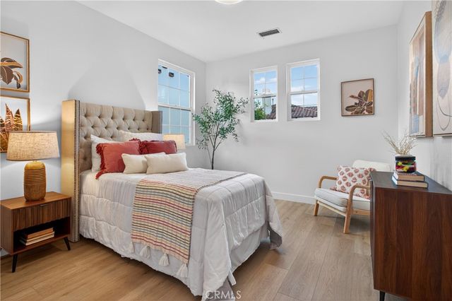 81 Zinnia Street, Ladera Ranch, CA 92694