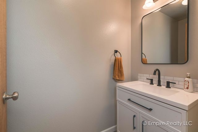 700 ORION DRIVE, North Pole, AK 99705