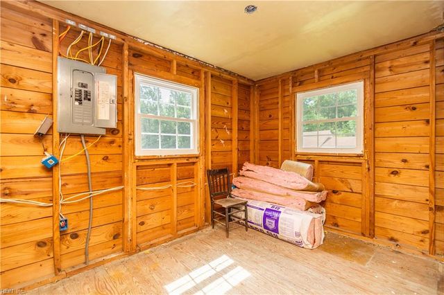230 Mineral Spring RD, Suffolk, VA 23438