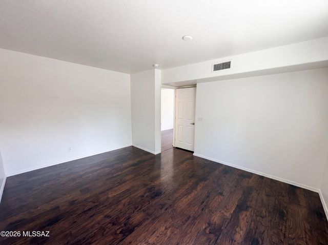 7102 S Vuelta De Tranquilidad, Tucson, AZ 85756