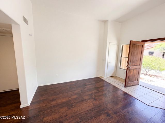 7102 S Vuelta De Tranquilidad, Tucson, AZ 85756