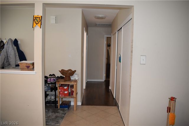 4429 Rimcrest Road, Las Vegas, NV 89121